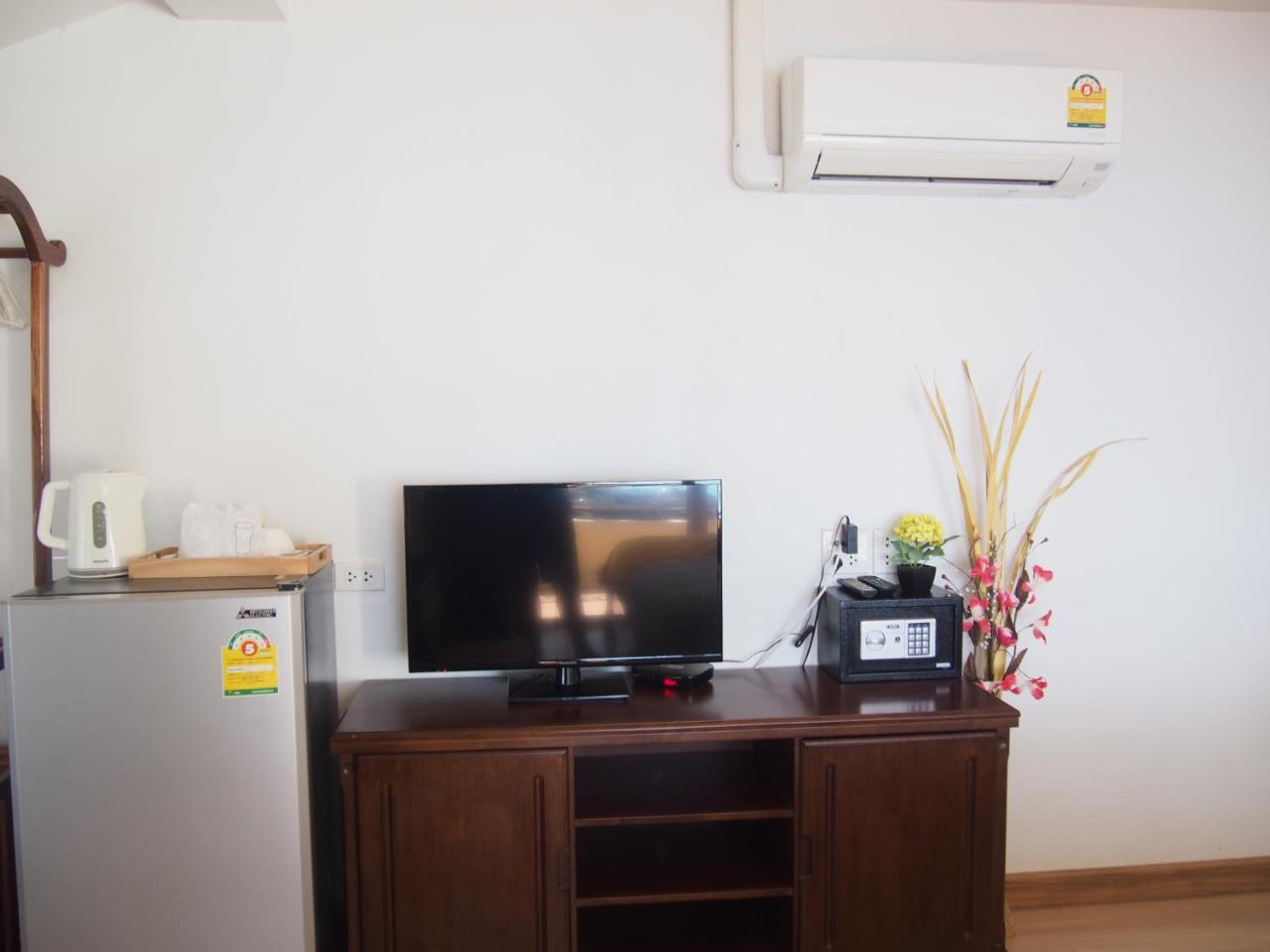 Nong Nuey Rooms Koh Samet Εξωτερικό φωτογραφία